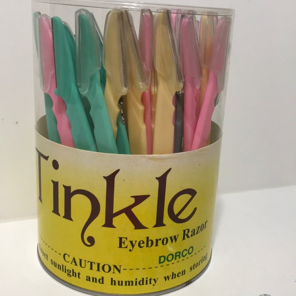 Tinkle Eyebrows Razor 9pc - Picture 2 of 4
